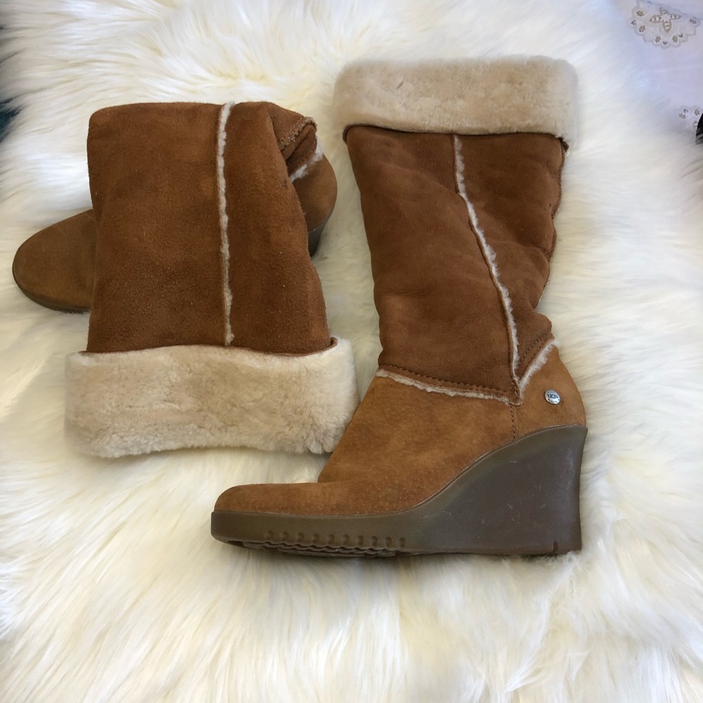 UGG suede wedges/ heeled boots